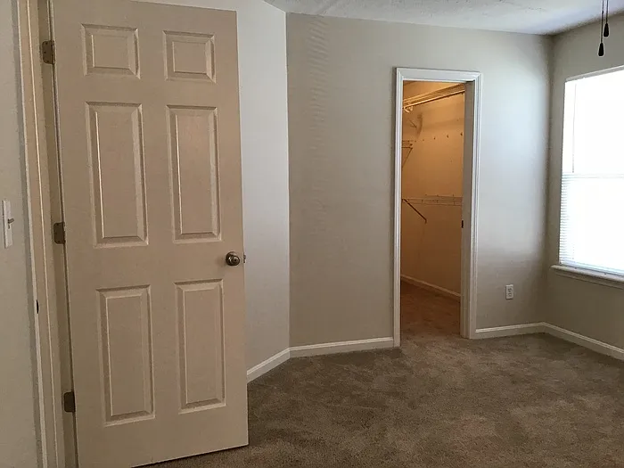 6474 Titania Dr — Photo 18