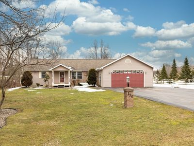 130 Meadowbrook Ln, Central Square, NY, 13036