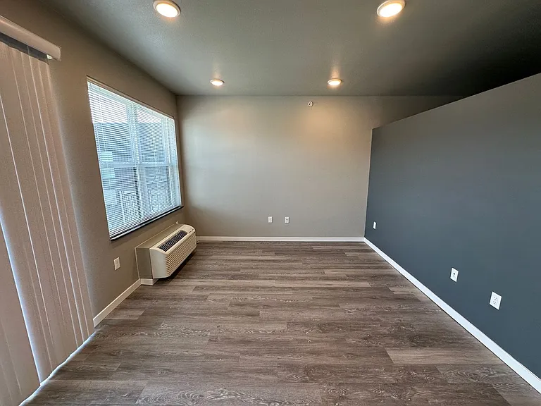 5th Street Lofts — Photo 31