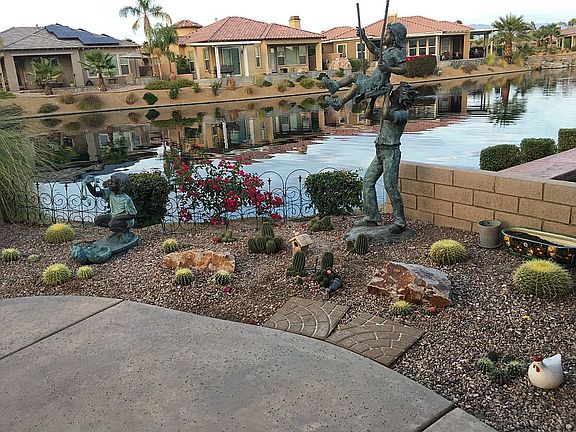 Shoreline Garden