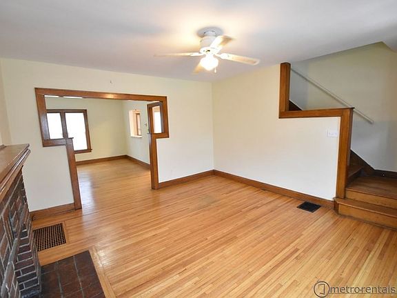 2nd image of 1411-1413 Northwest Blvd #1415