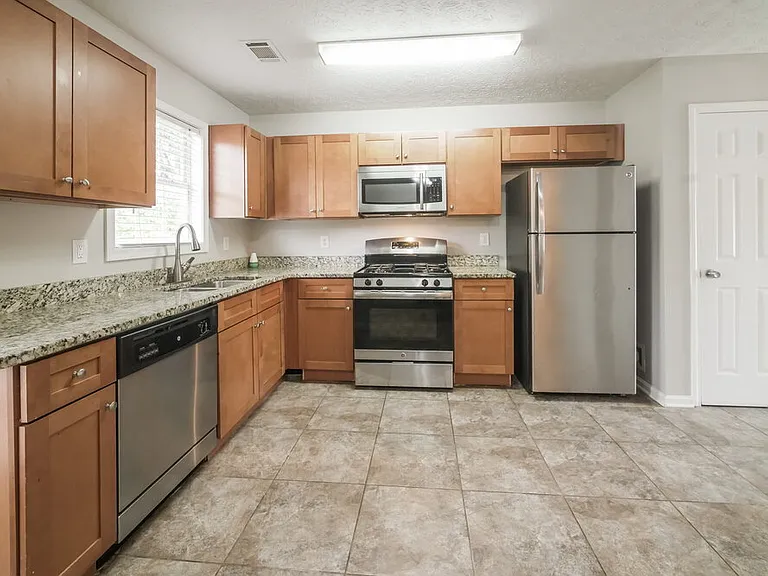 11469 Vinea Way — Photo 8