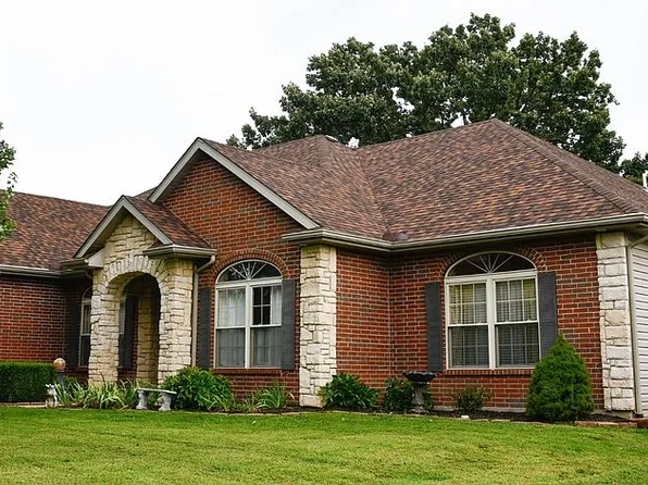 104 W Oaks Dr, Ashland, MO 65010