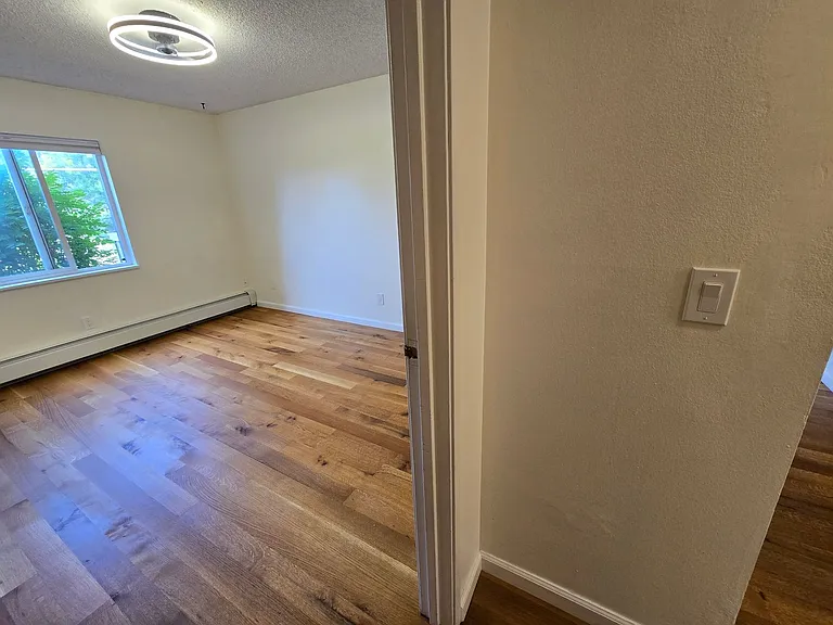 3240 Iris Ave #G103 — Photo 32