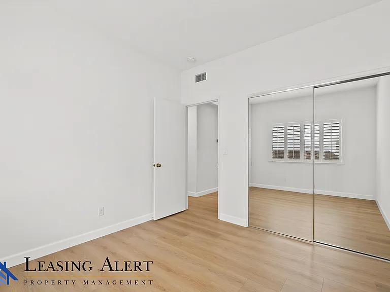 23459 Riversbridge Way — Photo 14