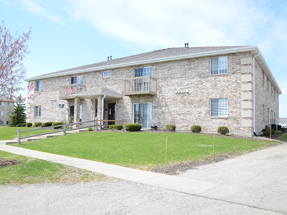 1107 Regent Dr