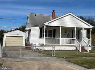 800 N Woodlynn Rd, Essex, MD 21221