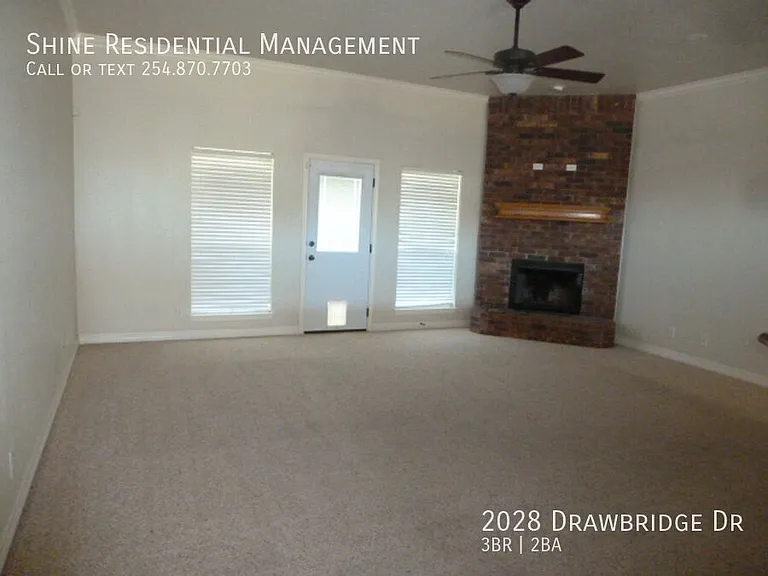 2028 Drawbridge Dr — Photo 16