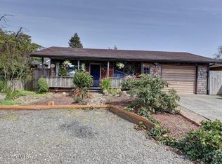2449 Pine St, Seaside, OR 97138