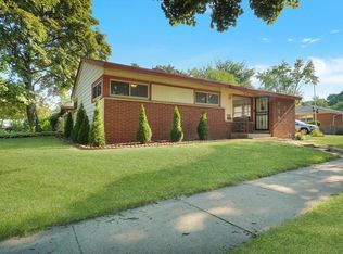 8509 W Ruby Ave, Milwaukee, WI 53225