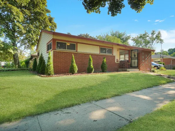 8509 West Ruby AVENUE, Milwaukee, WI 53225