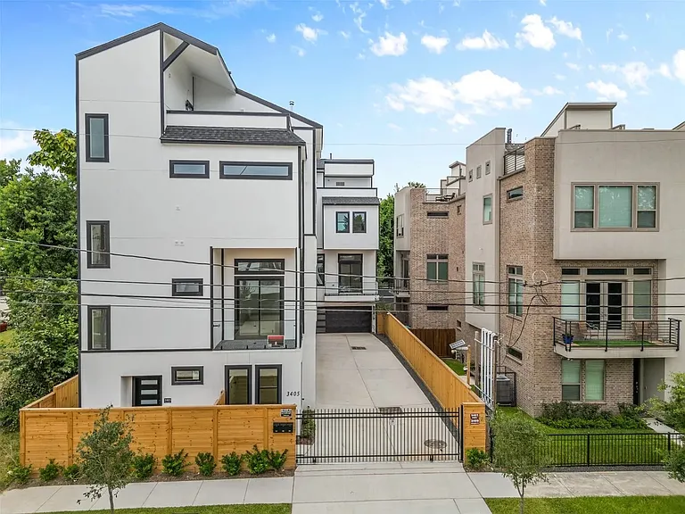 3405 Hutchins St — Photo 1