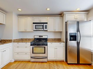 7 Centre St #7, Winthrop, MA 02152