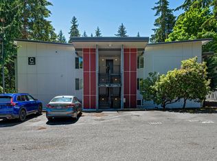 14675 NE 32nd St APT C301, Bellevue, WA 98007