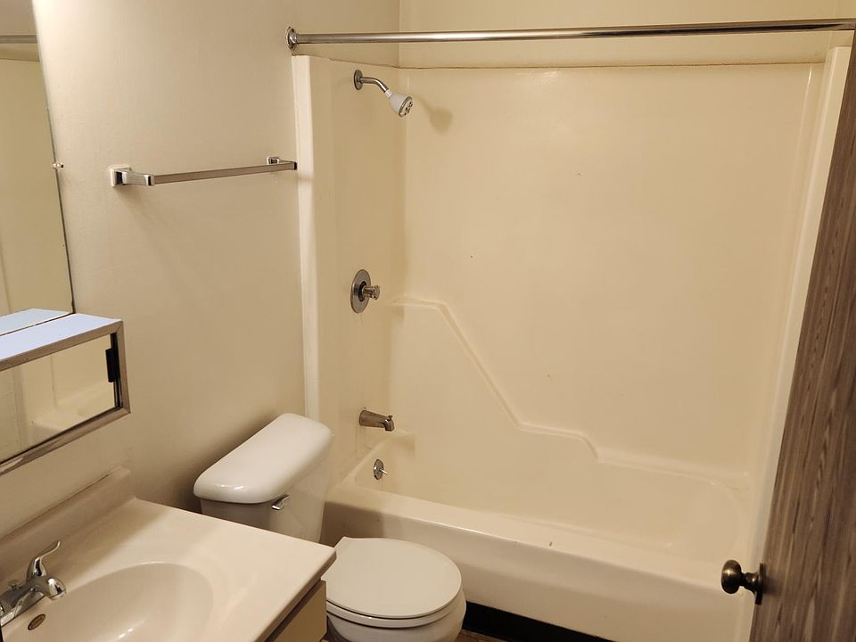 1st image of 430 N Highland Ave #39