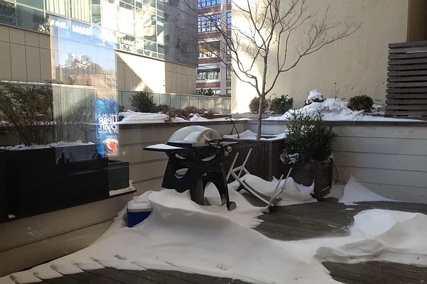 Rented by Corcoran | media 26