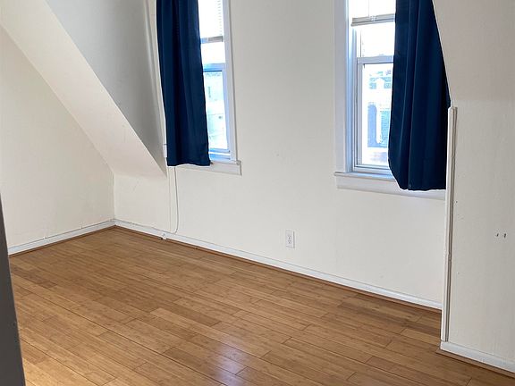 5th image of 375 Avenue C