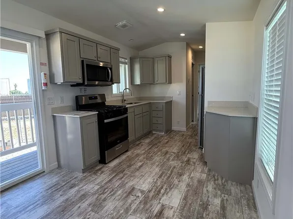 1526 Willow Pass Rd Trailer 42, Pittsburg, CA 94565