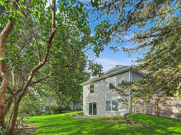 5th image of 2638 Westview Ln NW