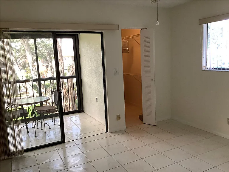 15126 Ashland St #246 — Photo 14