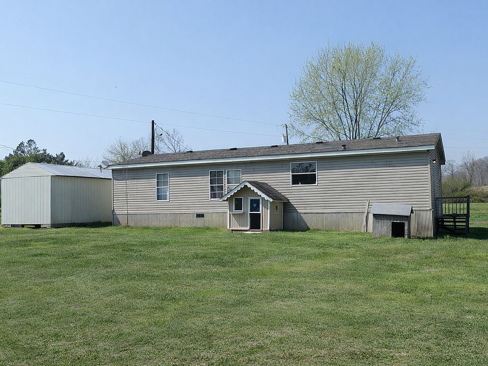 2nd image of 1546 S Bear Creek Rd