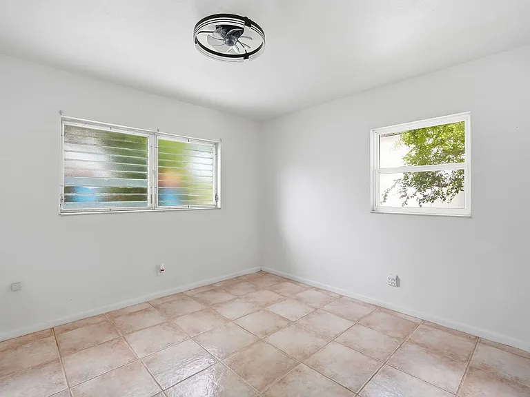 3106 W Braddock St — Photo 10