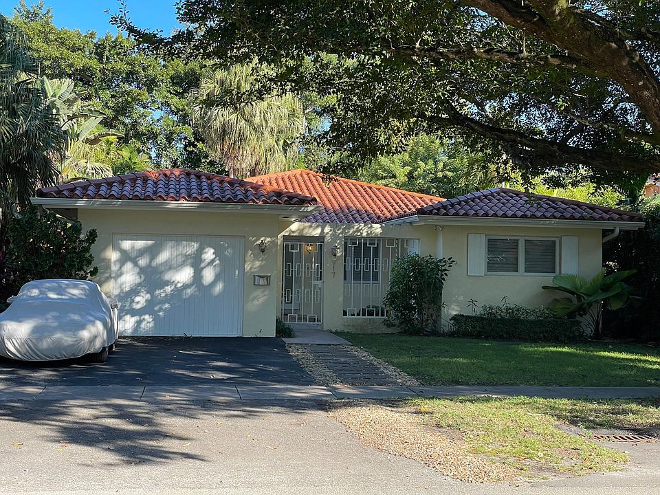 1st image of 917 Obispo Ave