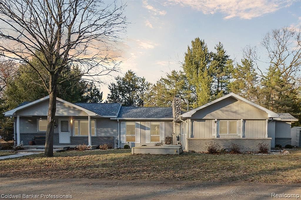 4570 Loop Rd, Caseville, MI 48725 MLS 20240016103 Zillow