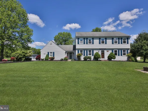 5823 Belmont Manor Dr, Pipersville, PA 18947
