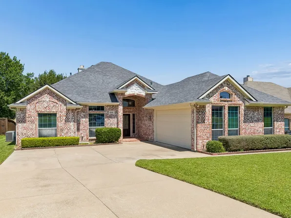 205 Rushcreek Dr, Wylie, TX 75098