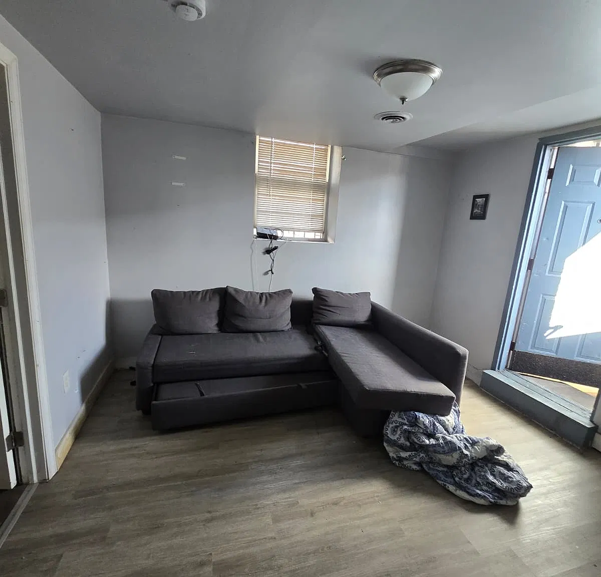 2 bed, $1,900 — Photo 4