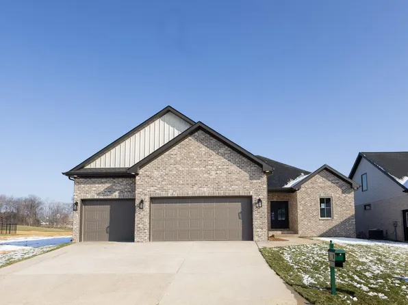 18801 Roscommon Rd, Evansville, IN 47725