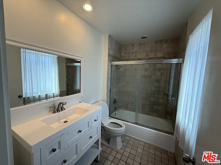 5867 Cape Horn Dr — Photo 18