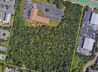 130 County Road 39, Southampton, NY 11968