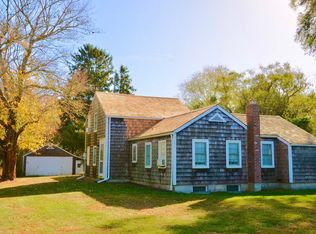 328 Town Line Rd, Sagaponack, NY 11962