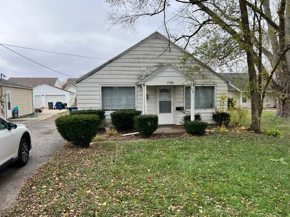 1709 Acorn Dr, Toledo, OH 43615