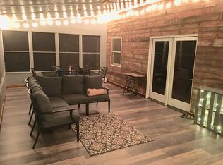 6040 Irishtown Rd, Bethel Park, PA 15102