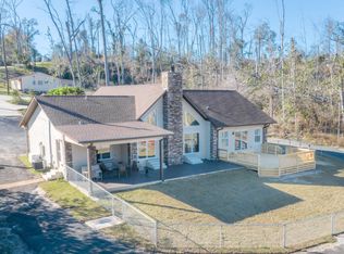5030 Flynt Dr, Marianna, FL 32446