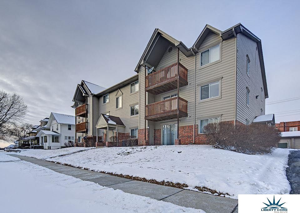 1st image of 5016 California St APT 7