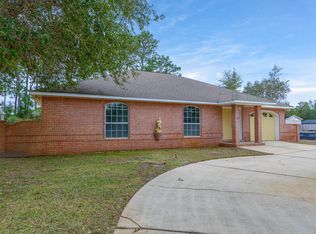 2913 Albatross Dr, Navarre, FL 32566