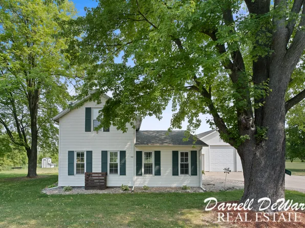13413 100th St SE, Alto, MI 49302