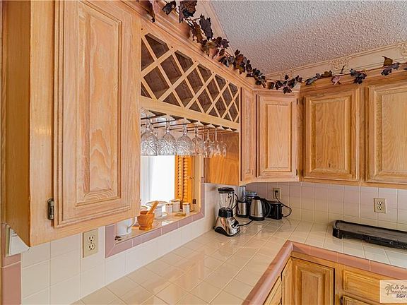 4th image of 6805 N Cynthia St #26