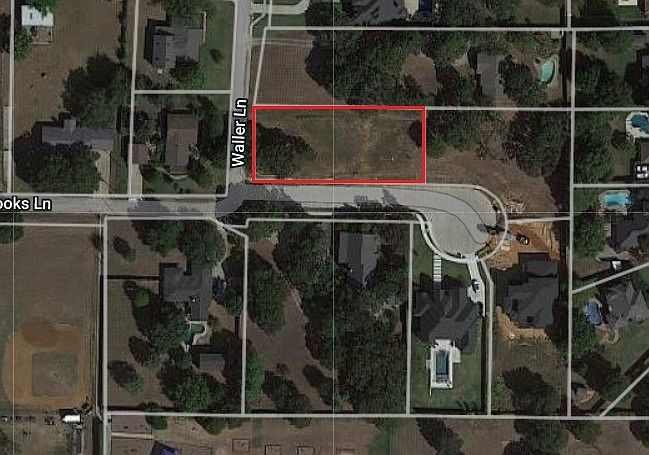 1st image of 6105 Waller Ln