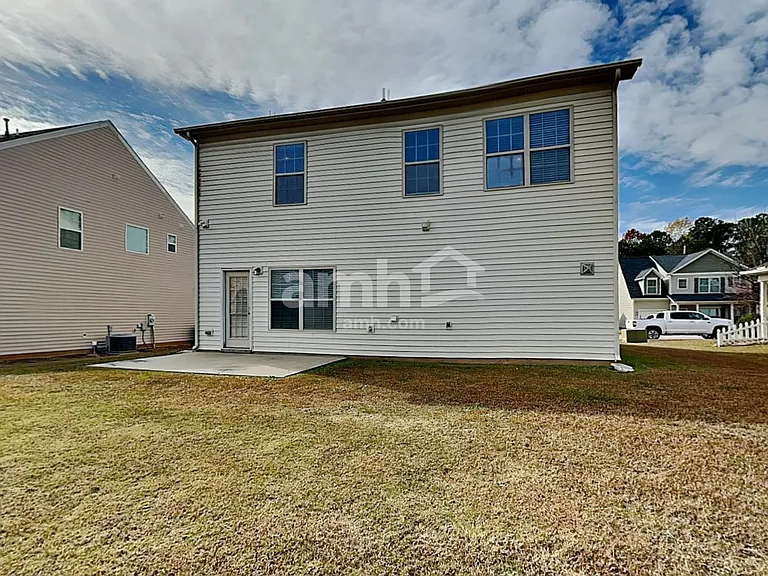 913 Bridlemine Dr — Photo 18