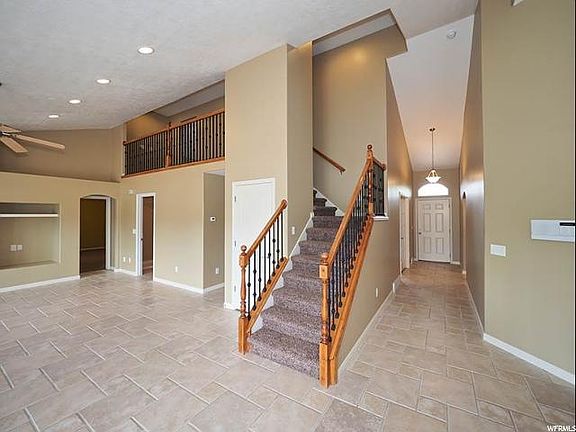 4th image of 13717 S Admiral Dr
