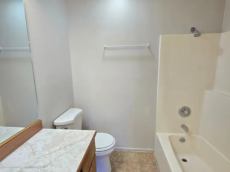 988 N 1725 W #49 — Photo 24