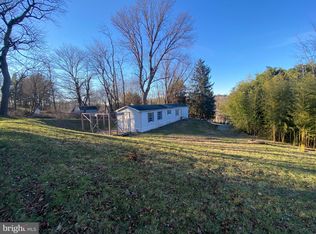 653 Baumgardner Rd, Lancaster, PA 17603