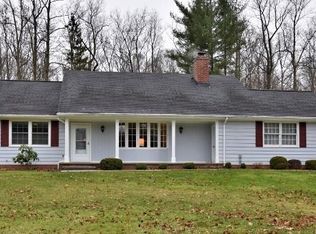 29260 Hidden Valley Dr, Orange, OH 44022