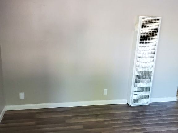5th image of 5364 Young St Unit 2