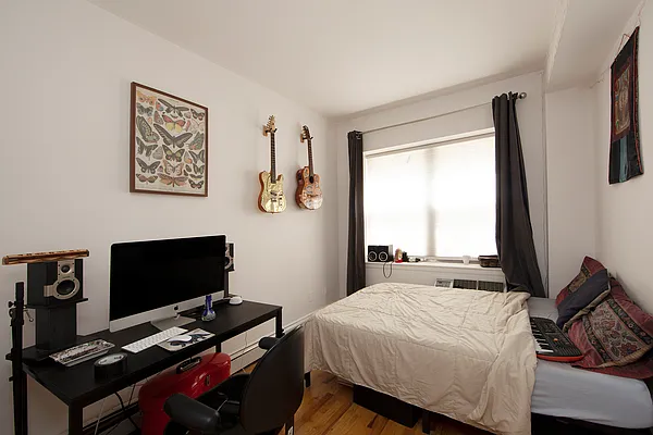 Rented by R New York | media 25